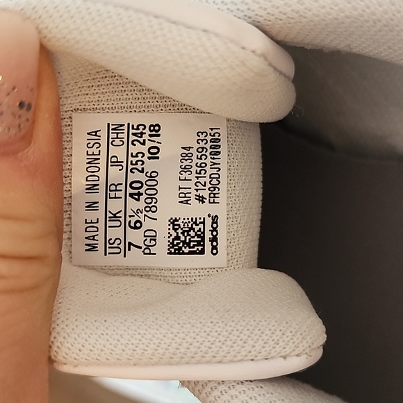 Womens Adidas VL Court 2.0 Sneakers with Iridescent Stripes Size 7 - Picture 4 of 7